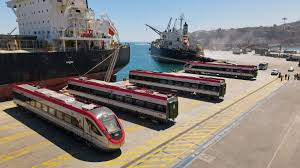 How is the Port of San Antonio connected to the Chilean railway system